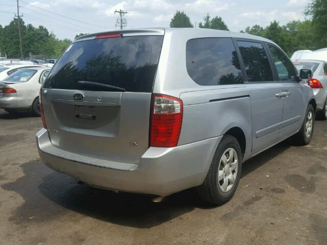 KNDMB233666045303 - 2006 KIA SEDONA EX SILVER photo 4