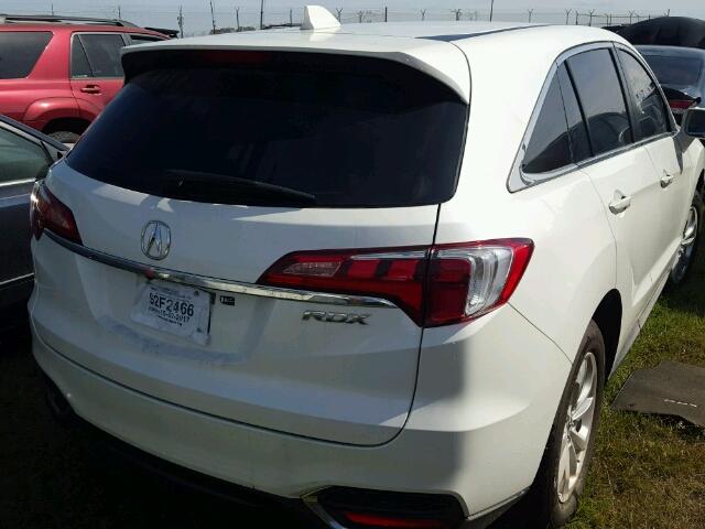 5J8TB3H35HL020716 - 2017 ACURA RDX BASE WHITE photo 4