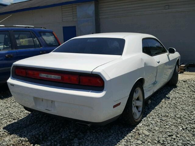 2C3CDYAG3DH609293 - 2013 DODGE CHALLENGER WHITE photo 4