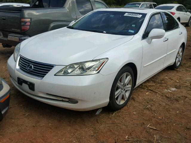 JTHBJ46G672088289 - 2007 LEXUS ES WHITE photo 2