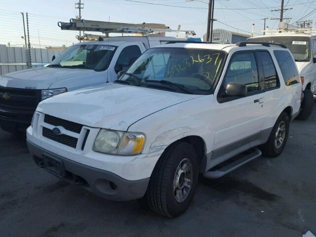 1FMZU70E33UB72774 - 2003 FORD EXPLORER WHITE photo 2