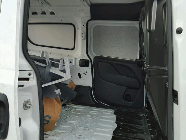 ZFBERFAT3F6A30211 - 2015 RAM PROMASTER 白色 照片 6