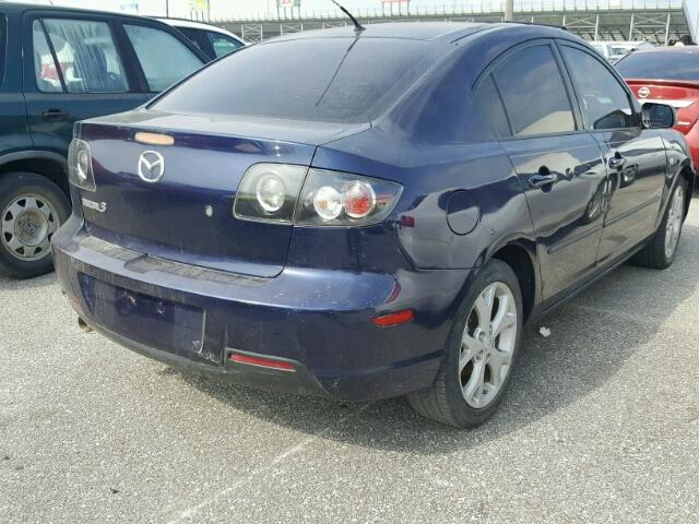 JM1BK32F981147980 - 2008 MAZDA 3 I BLUE photo 4