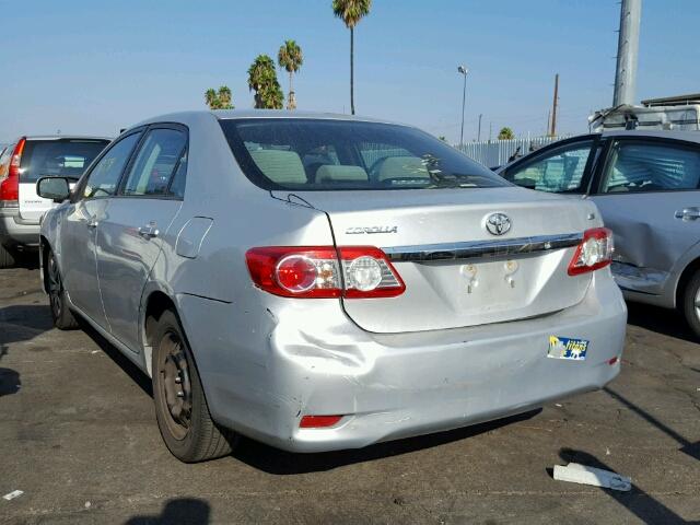 5YFBU4EE1CP047797 - 2012 TOYOTA COROLLA BA SILVER photo 3