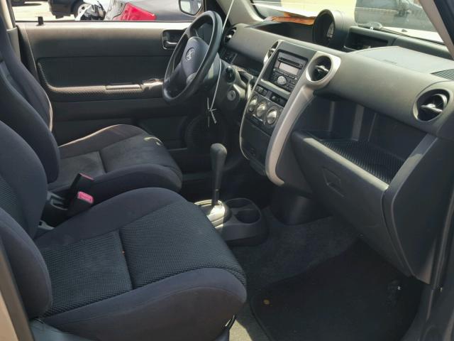 JTLKT324540147491 - 2004 TOYOTA SCION XB Grau Foto 5