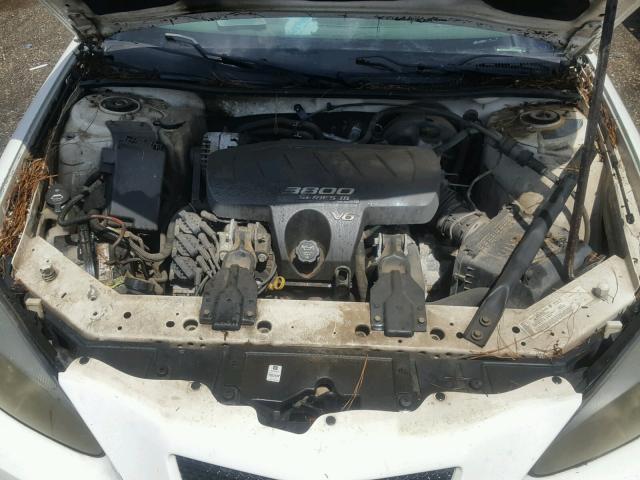 2G2WP522641334498 - 2004 PONTIAC GRAND PRIX WHITE photo 7