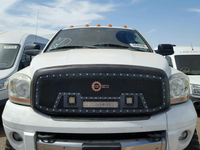 3D7LX39C96G175316 - 2006 DODGE RAM 3500 WHITE photo 9