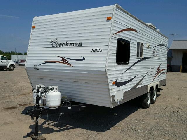 1TC2B139871506056 - 2007 MISC COACHMAN Weiß Foto 2