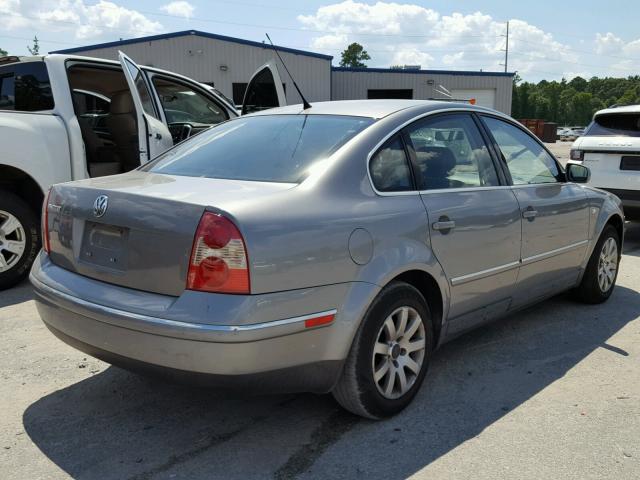 WVWPD63B73P240273 - 2003 VOLKSWAGEN PASSAT GLS GRAY photo 4