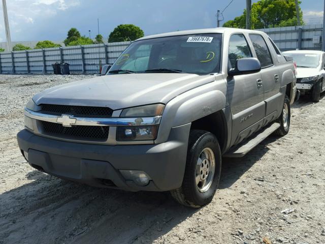 3GNEK13T52G354159 - 2002 CHEVROLET AVALANCHE GOLD photo 2