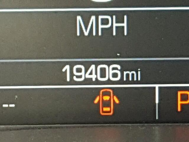 1GCGTCE35G1245519 - 2016 CHEVROLET COLORADO L BLACK photo 8