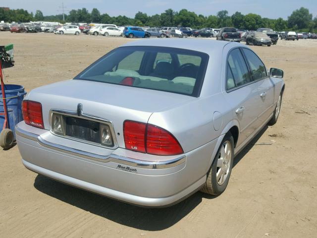 1LNHM86S92Y655921 - 2002 LINCOLN LS 银色 照片 4