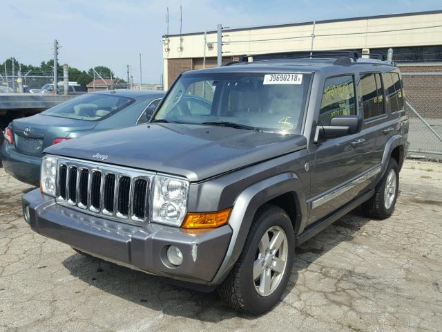 1J8HG58P67C644598 - 2007 JEEP COMMANDER GRAY photo 2
