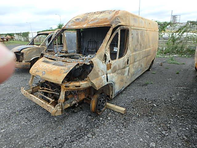 3C6TRVDG4HE511129 - 2017 RAM PROMASTER Yanmış foto 2