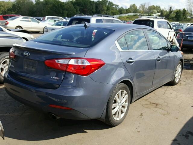 KNAFX4A84F5309089 - 2015 KIA FORTE EX BLUE photo 4