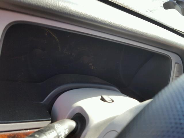 5LMFU27505LJ03526 - 2005 LINCOLN NAVIGATOR 银色 照片 8