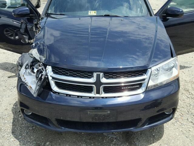 1B3BD2FG9BN583785 - 2011 DODGE AVENGER LU BLUE photo 7