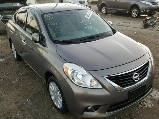 3N1CN7APXCL931067 - 2012 NISSAN VERSA S SILVER photo 1