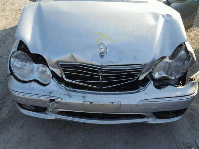 WDBRF52H67F892170 - 2007 MERCEDES-BENZ C 230 SILVER photo 7