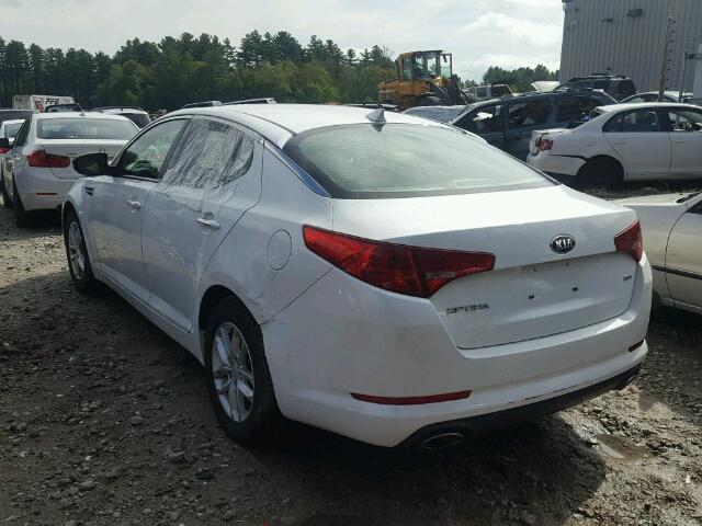 KNAGM4A74D5394677 - 2013 KIA OPTIMA LX WHITE photo 3