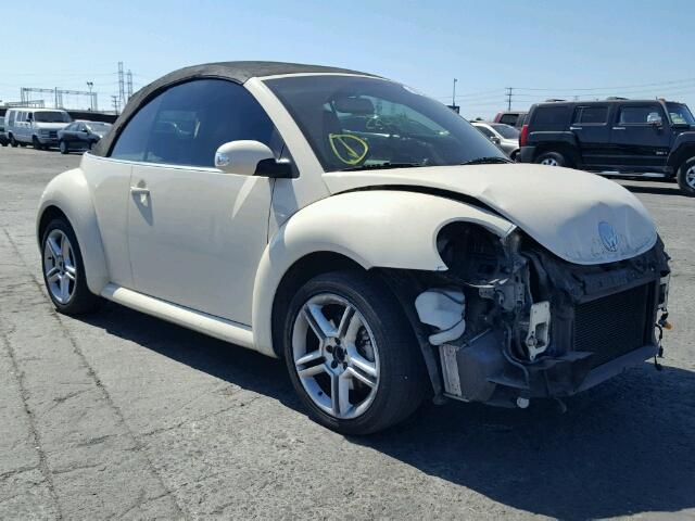 3VWCD31Y35M369251 - 2005 VOLKSWAGEN NEW BEETLE 奶油色 照片 1