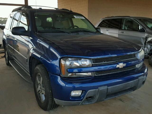 1GNET16S356177925 - 2005 CHEVROLET TRAILBLAZE BLUE photo 1