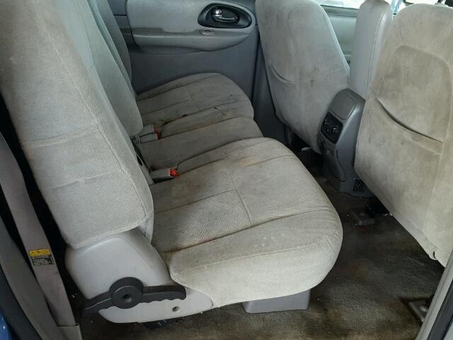 1GNET16S356177925 - 2005 CHEVROLET TRAILBLAZE BLUE photo 6