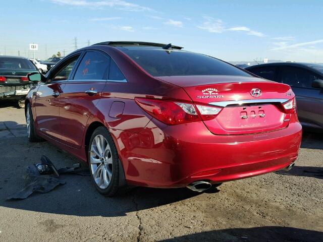 5NPEC4AB6DH573952 - 2013 HYUNDAI SONATA SE/ RED photo 3