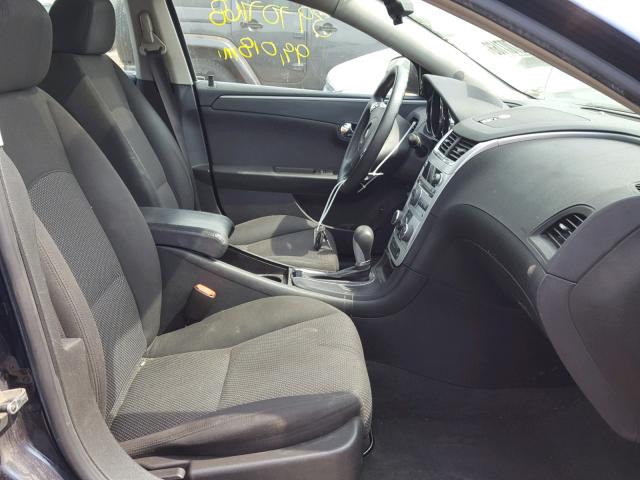 1G1ZH57B484216046 - 2008 CHEVROLET MALIBU 1LT BLUE photo 5