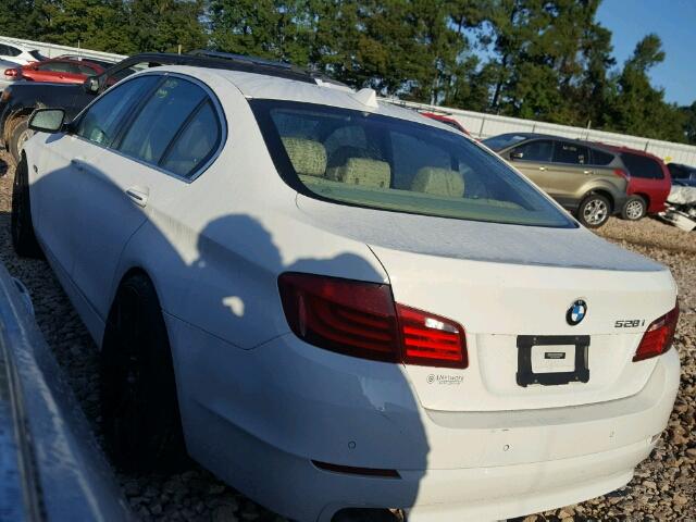 WBAXG5C59CDW85690 - 2012 BMW 528 I WHITE photo 3