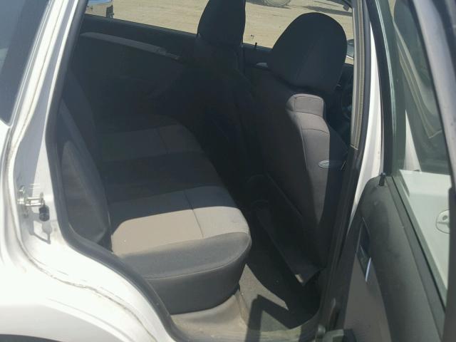 KL1TD6DEXAB111937 - 2010 CHEVROLET AVEO LS WHITE photo 6