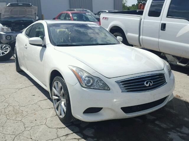 JN1CV6EK0AM101533 - 2010 INFINITI G37 WHITE photo 1