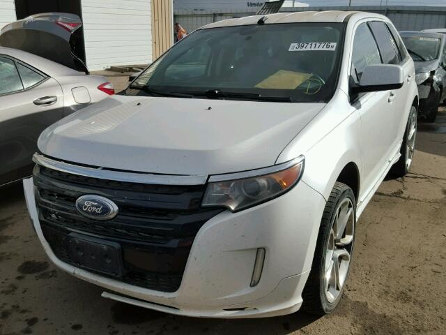 2FMDK4AK0BBA19728 - 2011 FORD EDGE SPORT WHITE photo 2