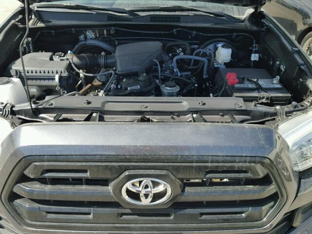 5TFAX5GN4HX086043 - 2017 TOYOTA TACOMA DOU GRAY photo 7