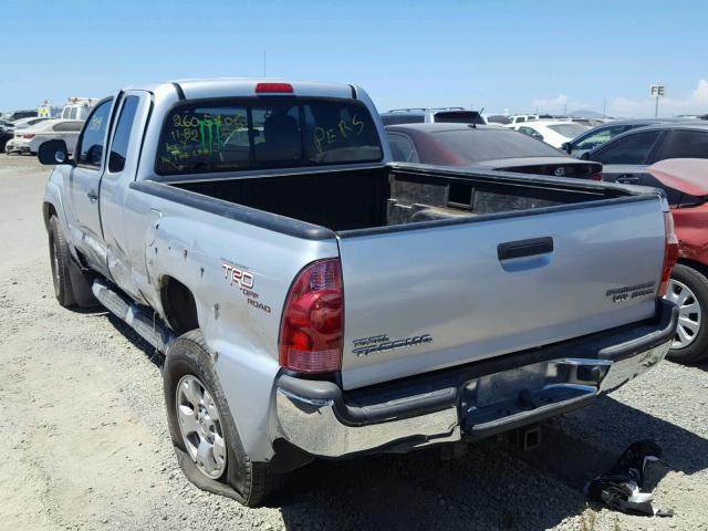 5TETU62N08Z570301 - 2008 TOYOTA TACOMA PRE SILVER photo 3