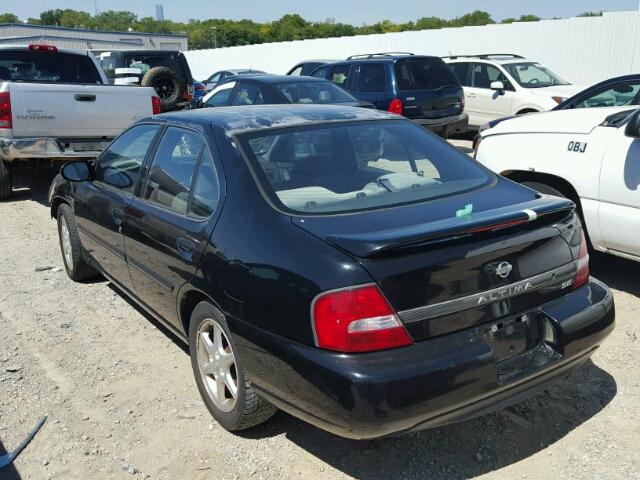 1N4DL01DX1C203204 - 2001 NISSAN ALTIMA XE BLACK photo 3