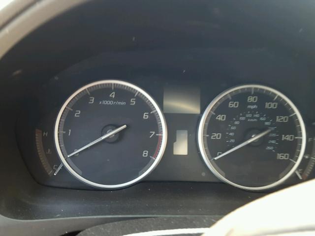 19UDE2F33GA025027 - 2016 ACURA ILX BASE WHITE photo 8