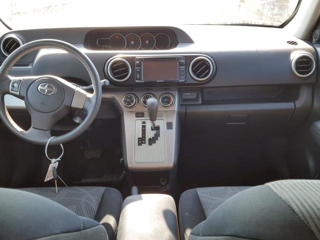 JTLZE4FE6FJ069236 - 2015 TOYOTA SCION XB Silber Foto 9