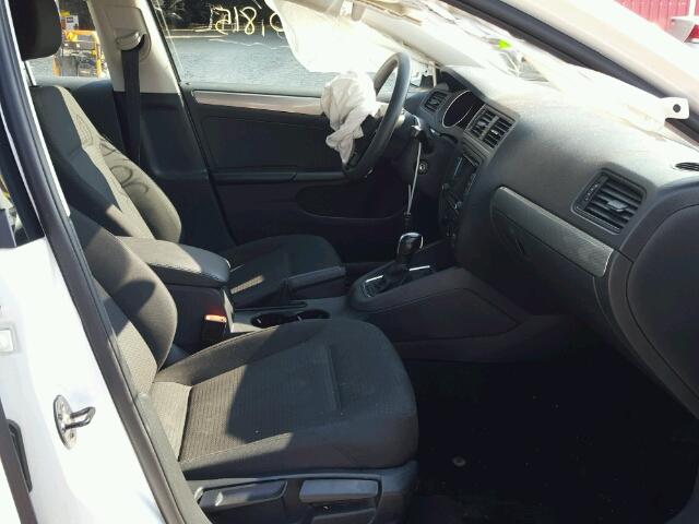 3VW2K7AJ6FM204212 - 2015 VOLKSWAGEN JETTA BASE WHITE photo 5
