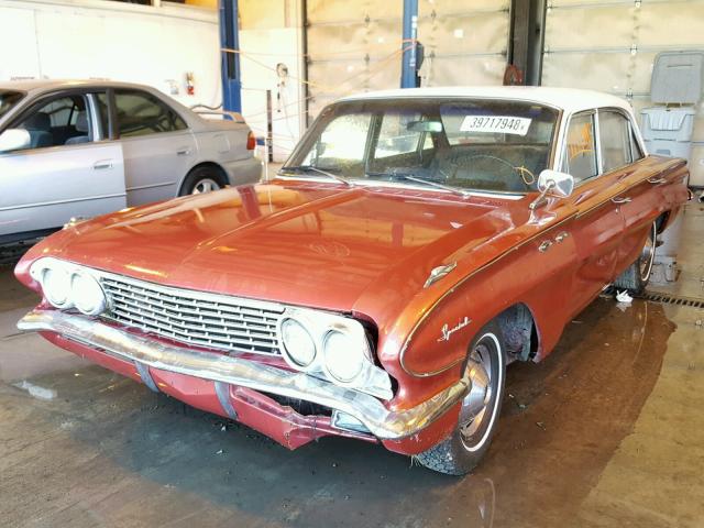 1H2506949 - 1961 BUICK SPECIAL RED photo 2