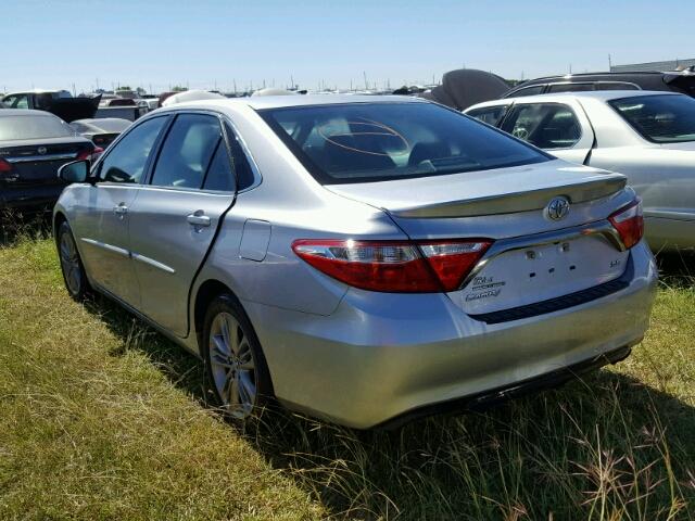 4T1BF1FK6GU120454 - 2016 TOYOTA CAMRY GRAY photo 3