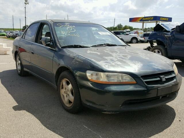 1HGCG1656YA003879 - 2000 HONDA ACCORD GREEN photo 1