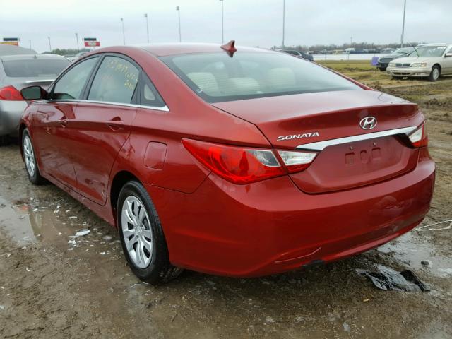 5NPEB4AC9BH045427 - 2011 HYUNDAI SONATA BURGUNDY photo 3