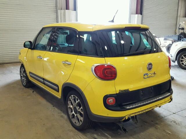 ZFBCFADH2EZ018913 - 2014 FIAT 500L TREKK YELLOW photo 3