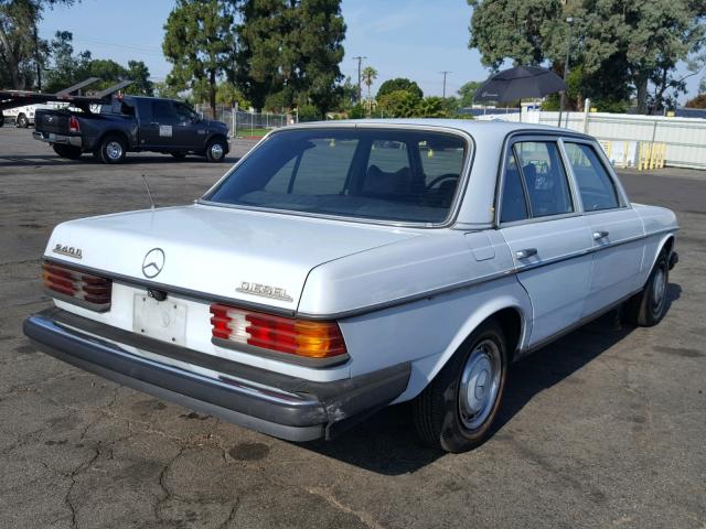 00012312312047856 - 1978 MERCEDES-BENZ 240 BLUE photo 4