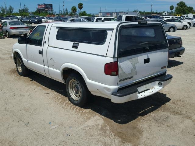 1GTCS14W818260225 - 2001 GMC SONOMA WHITE photo 3