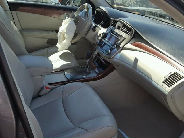 4T1BK3DB3CU449729 - 2012 TOYOTA AVALON BAS GRAY photo 5