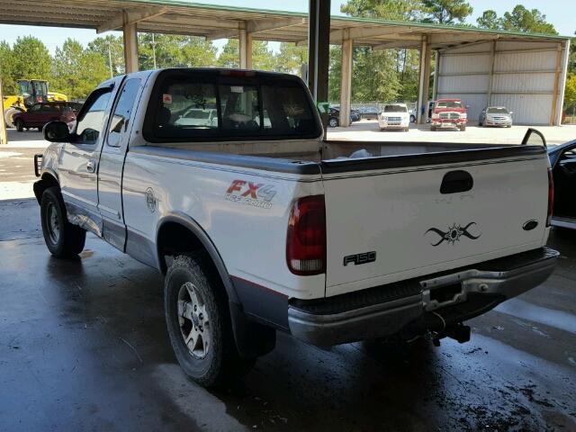 1FTRX18L22NA40500 - 2002 FORD F150 WHITE photo 3