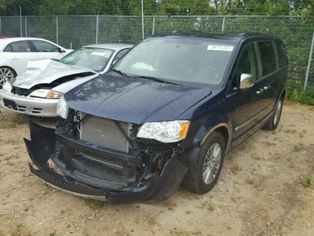 2C4RC1CG3ER359921 - 2014 CHRYSLER TOWN & COU BLUE photo 2