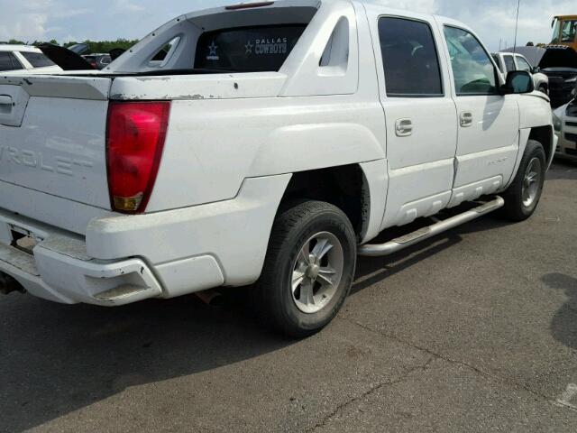 3GNEC13TX2G149577 - 2002 CHEVROLET AVALANCHE WHITE photo 1